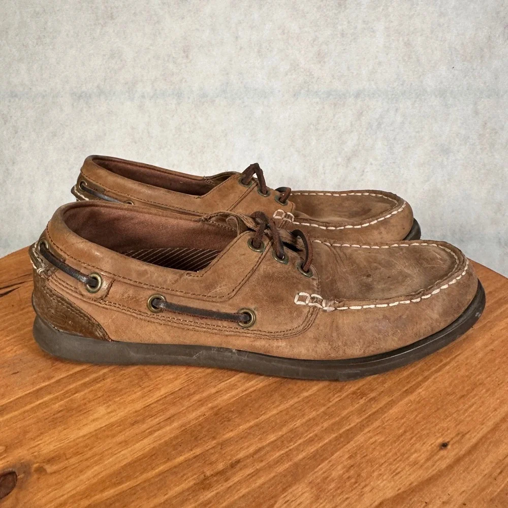Skechers Boat Shoes Mens Size 8 Brown Good Relaxed Fit Leather Loafers 64765